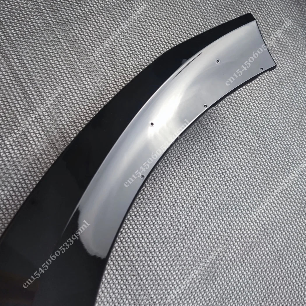 Mercedes-Benz CLA C118 / X118 AMG 2020–2023 Front Bumper Lip Splitter — Gloss Black